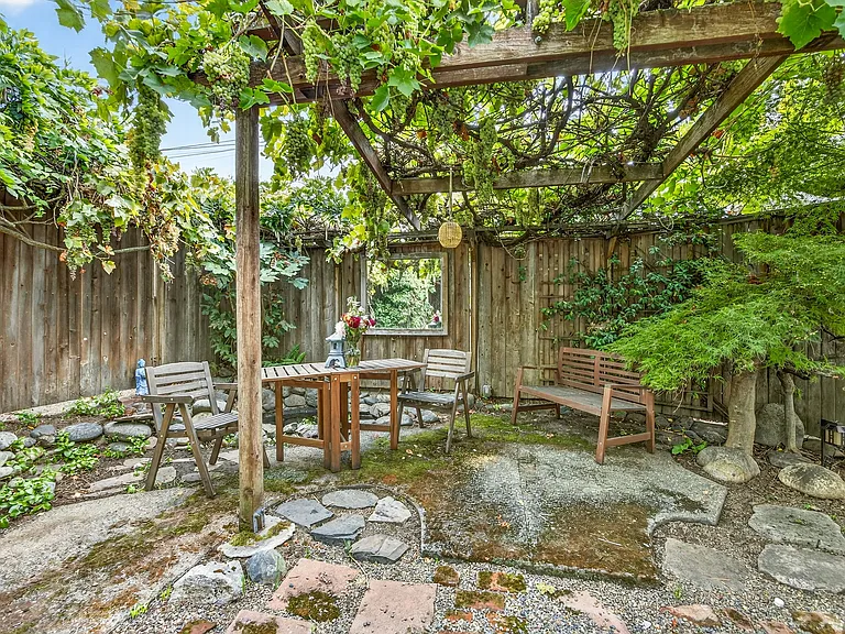 1306 Reddy Ave — Photo 48