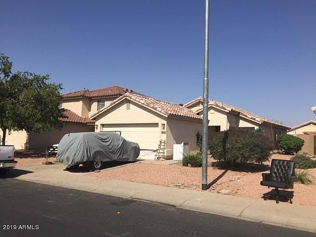 2nd image of 11822 W Laurel Ln