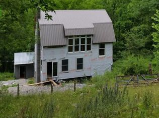 3307 Roaring Creek Rd, Seneca Rocks, WV 26884