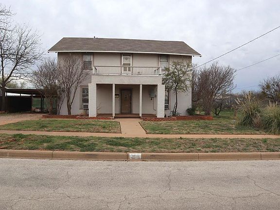 2nd image of 700 Bowie St