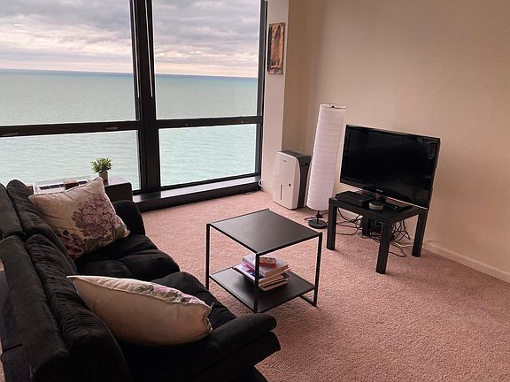 5th image of 900 N Lake Shore Dr APT 2811