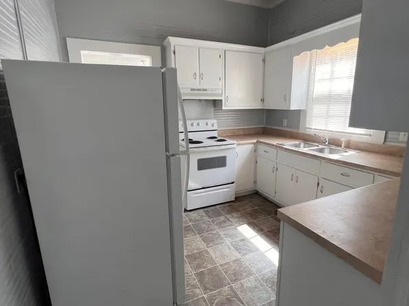 213 W Church St Unit B, Swainsboro, GA 30401