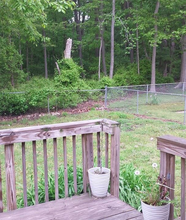 1st image of 298 Louise Dr