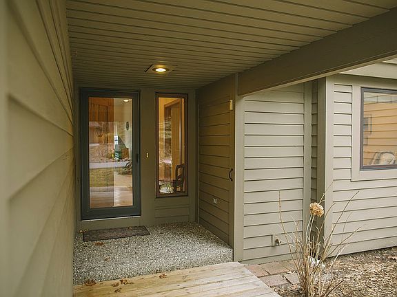 Front entrance to condo 