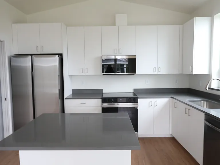 12917 SE Ridgecrest Rd — Photo 3