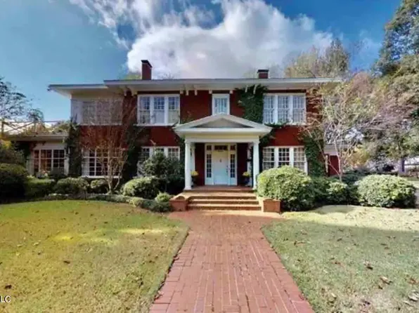 413 Grand Blvd, Greenwood, MS 38930