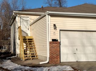 4216 F St #1, Lincoln, NE 68510