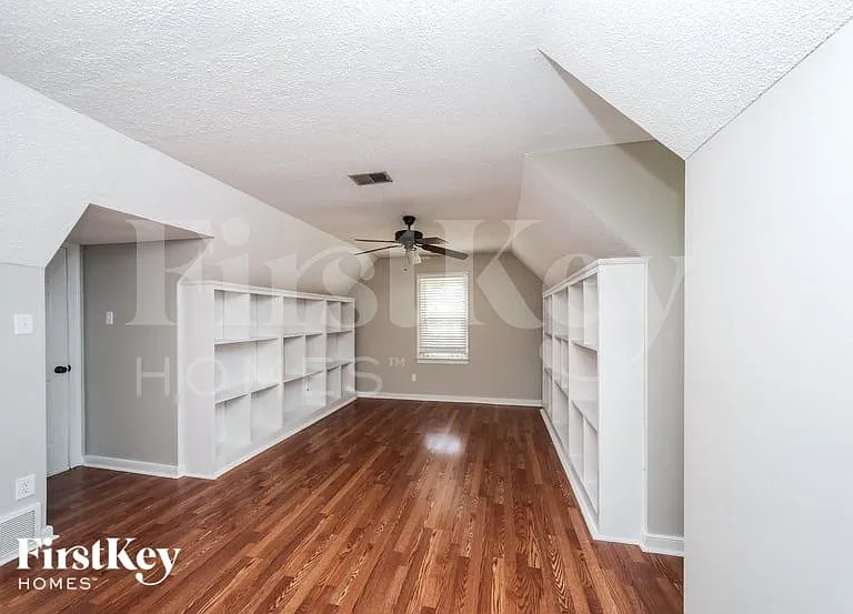 514 Quail Crest Dr — Photo 6