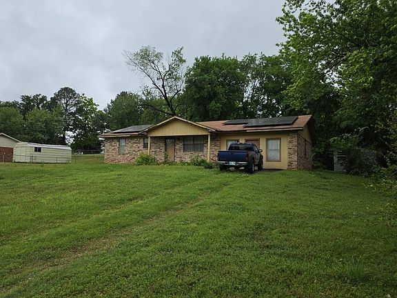 2nd image of 105 Reese Rd