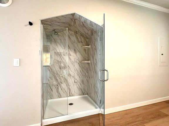 4th image of 45810 SE North Bend Way #19