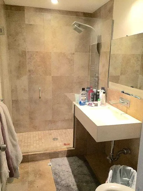 6 bed, 2.5 bath, $5,550 — Photo 3
