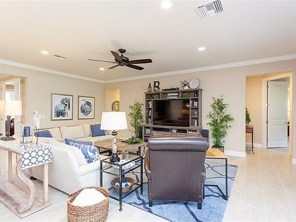 Light and bright open floor plan with spacious great room.