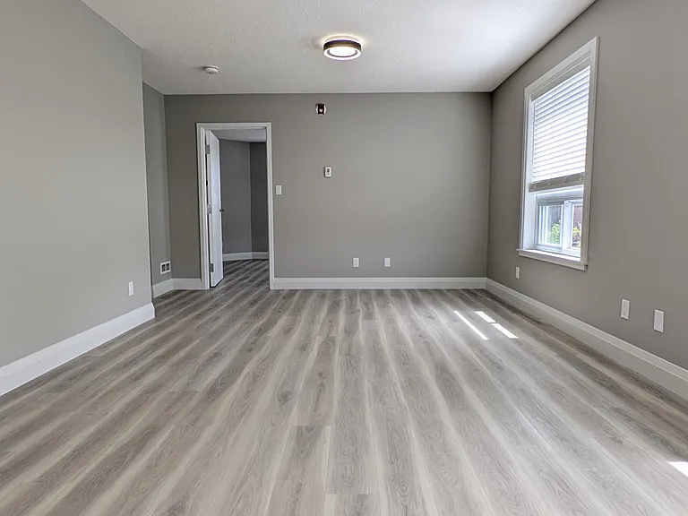 160 Weber St W #11 — Photo 2