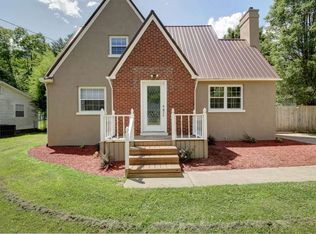 6887 Merritts Creek Rd, Huntington, WV 25702