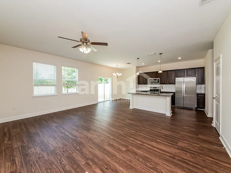 4659 Reisswood Loop — Photo 6