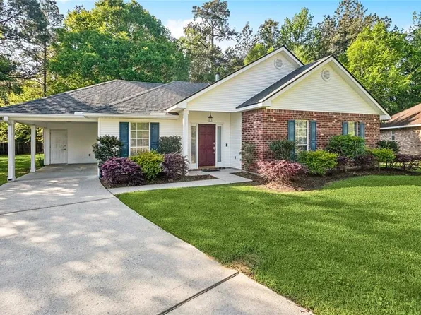 71152 Schooner Pl, Abita Springs, LA 70420