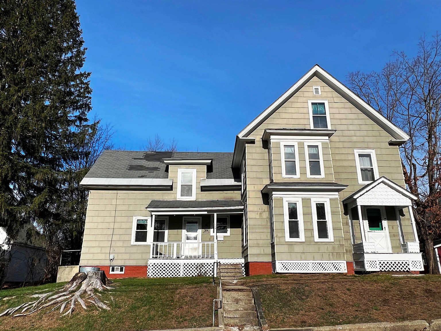 139 Grove Street, Littleton, NH 03561 Zillow