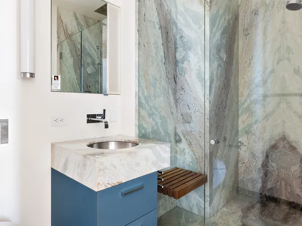 100 Jay Street image 14 of 23