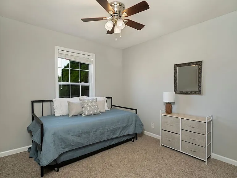 Sandpiper Dr — Photo 5