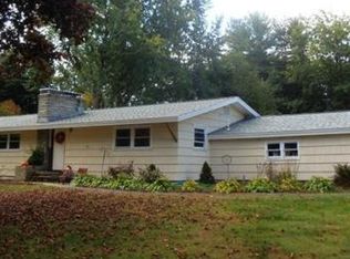 21 Saint Marys Ln, Salem, NH 03079