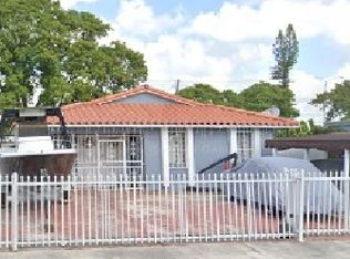 971 E 27th St, Hialeah, FL 33013