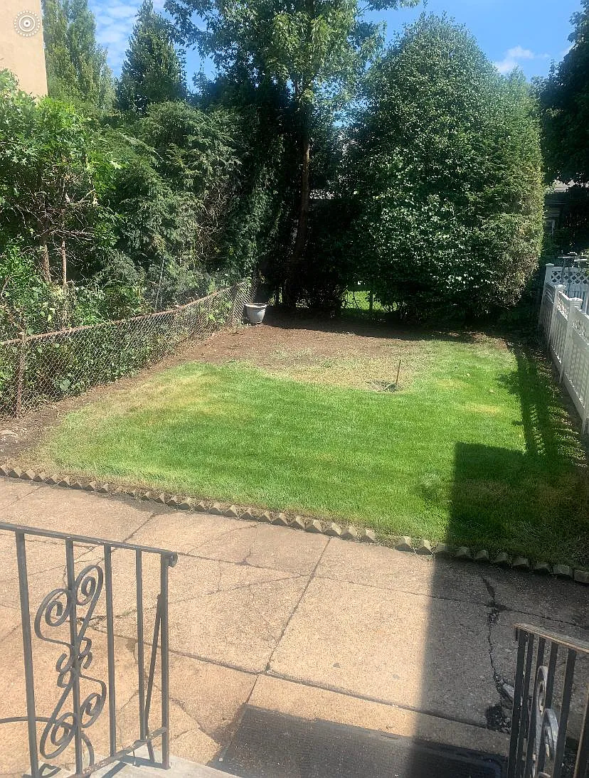 3 bed, 1.5 bath, $3,999 — Photo 4