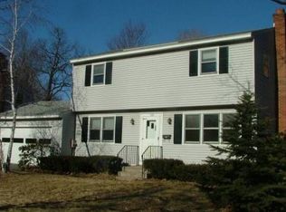 102 Lopes Ave, Burlington, VT 05408