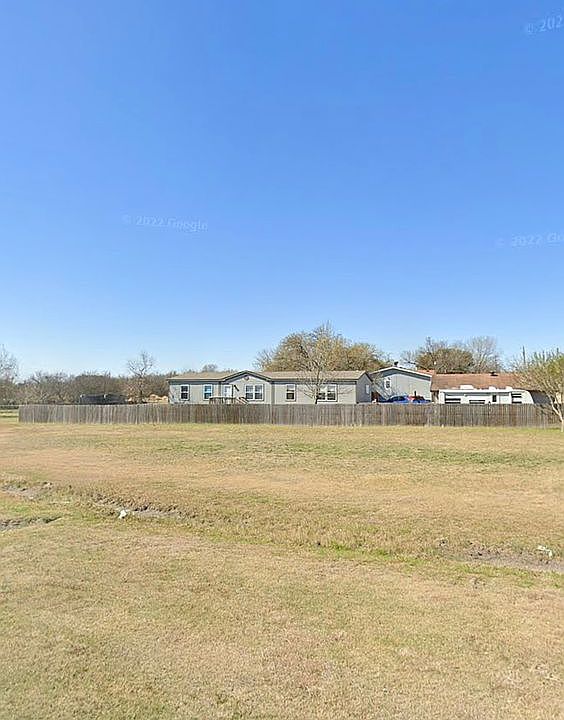 1st image of 102 Cibolo Tolle
