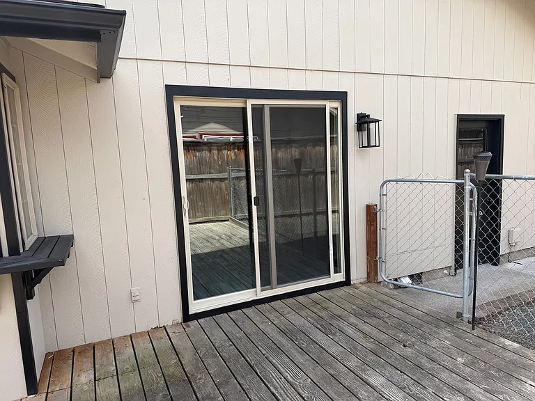 3769 Kevington Ave — Photo 27
