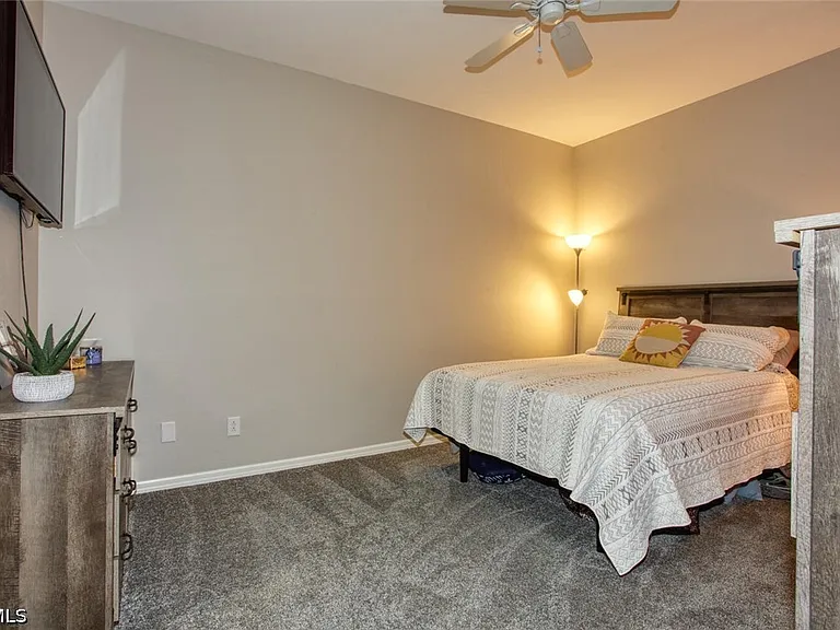 8076 Queen Palm Ln #416 — Photo 12