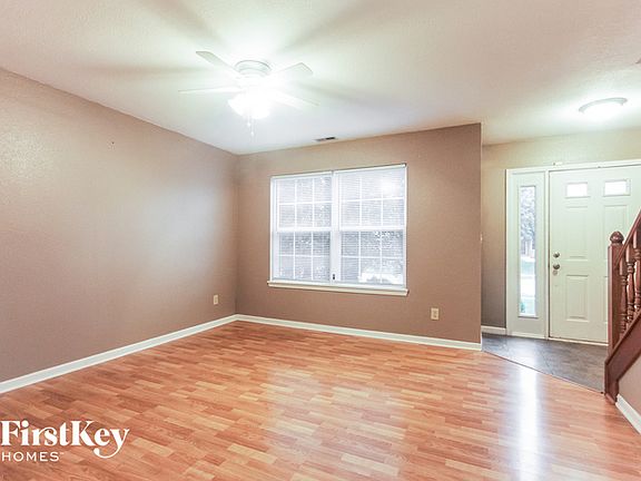 2nd image of 7207 Bracken Ln