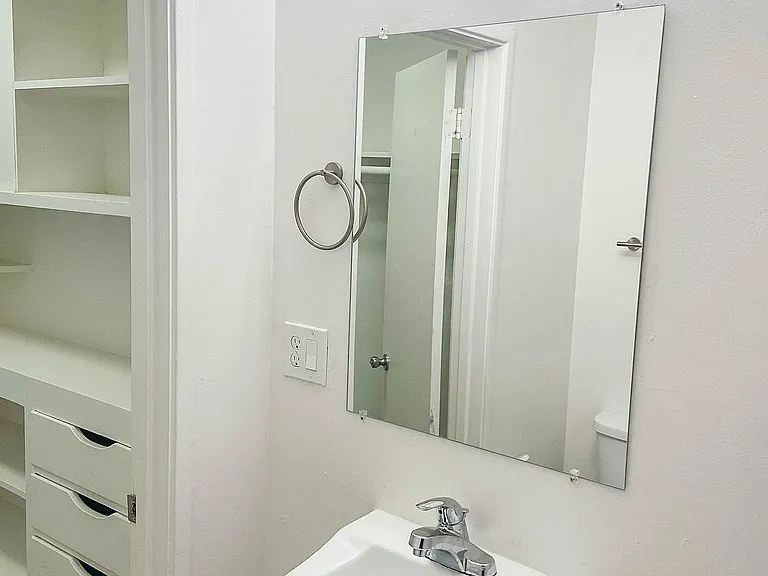 Carlson Drive Apartments — Photo 30