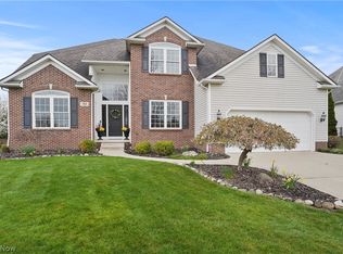 765 Archwood Rd, Wadsworth, OH 44281