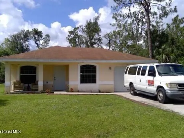 301 Johanna Ave, Lehigh Acres, FL 33972