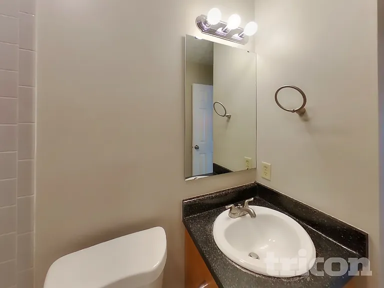 2607 Cooper Pointe Cir — Photo 7