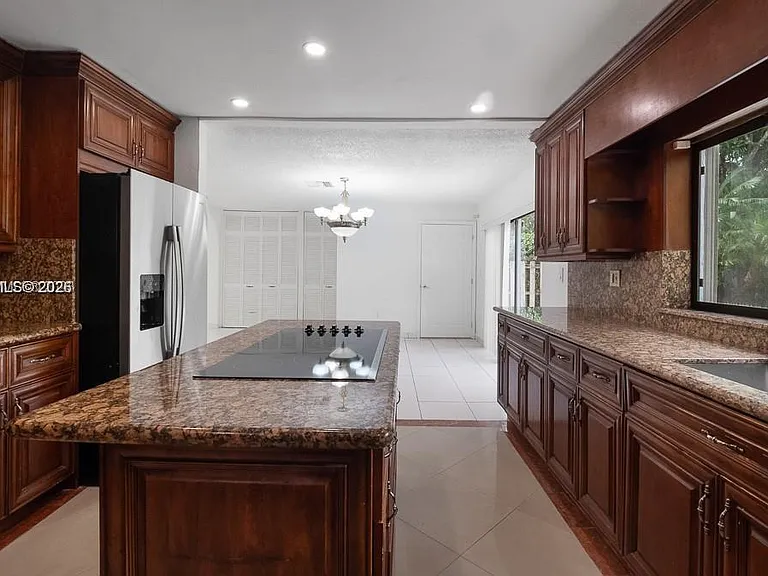 14251 SW 107th Ter — Photo 11