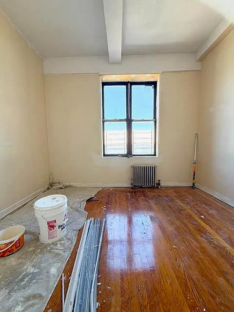 660 West 178th Street — Photo 2