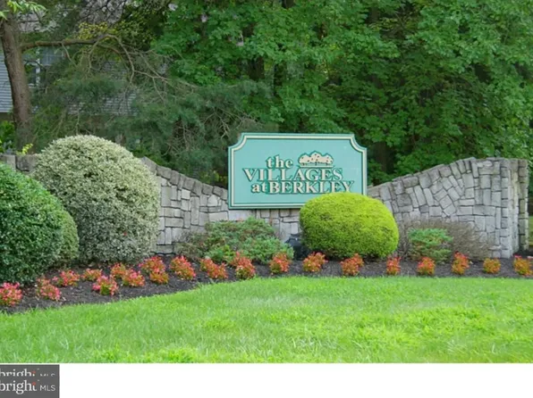 1122 Tristram Cir #1122, Mantua, NJ 08051