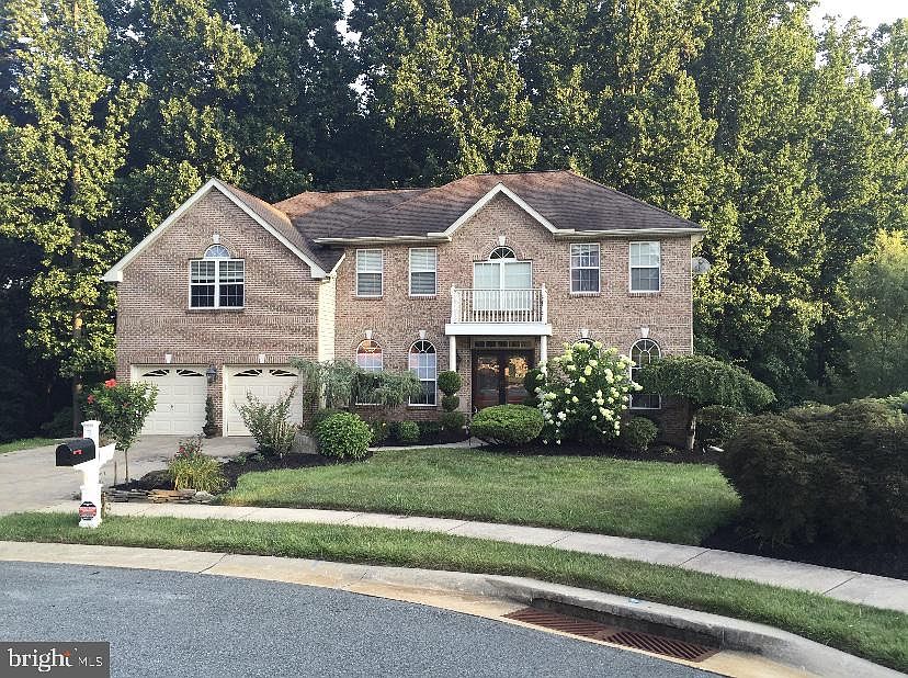 1st image of 26 Hidden Oaks Blvd