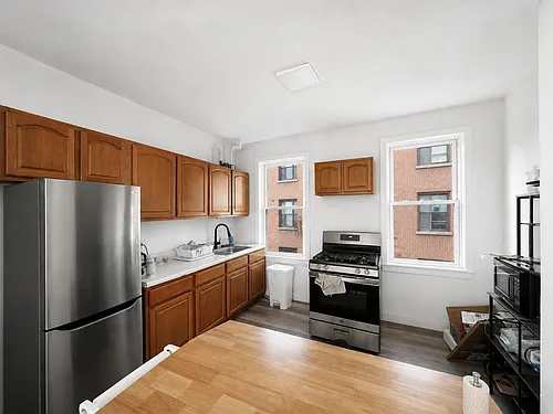 21-37 33rd St #3B Photo 1