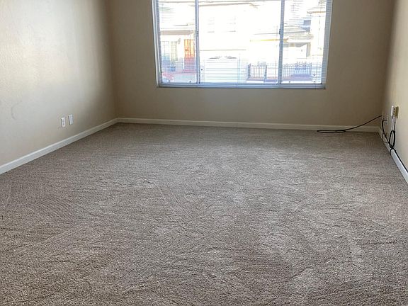 4th image of 766 Hillside Blvd APT 1