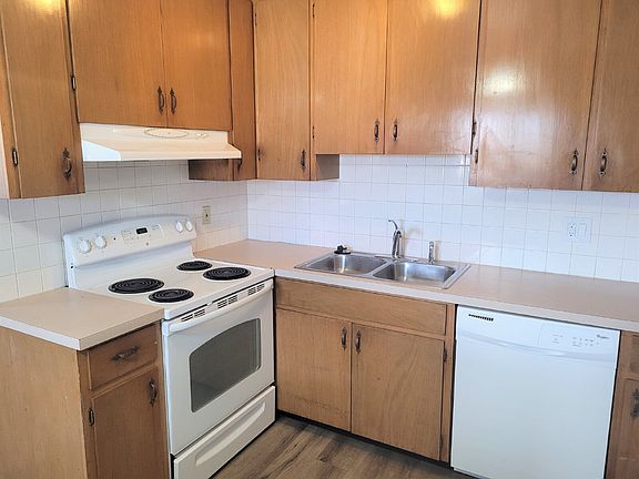 3rd image of 7300 W 20th Ave #0