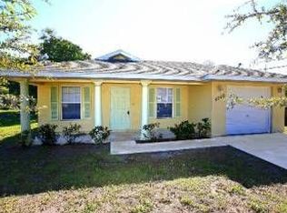 4056 Woodside Ave, Fort Myers, FL 33916