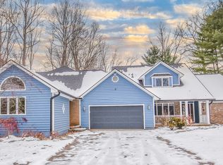 586 Schaeffer Dr, Coldwater, MI 49036