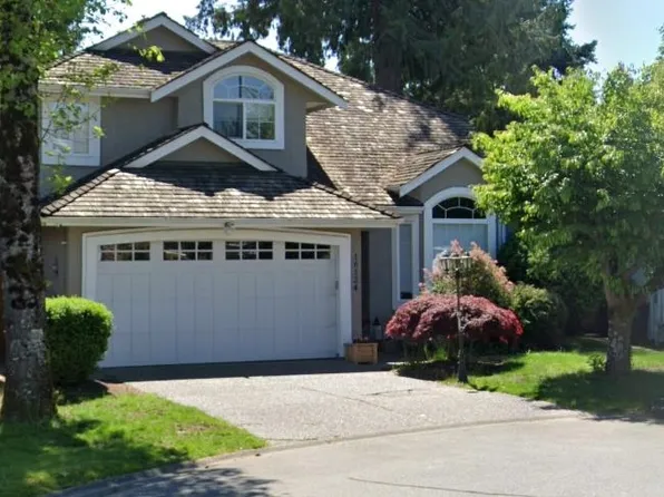 16132 109a Ave, Surrey, BC V4N 3L8
