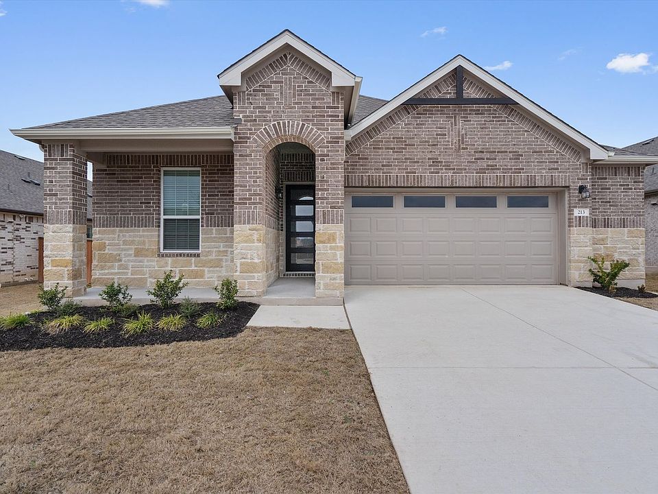 1st image of 213 Mystic Canyon Ln