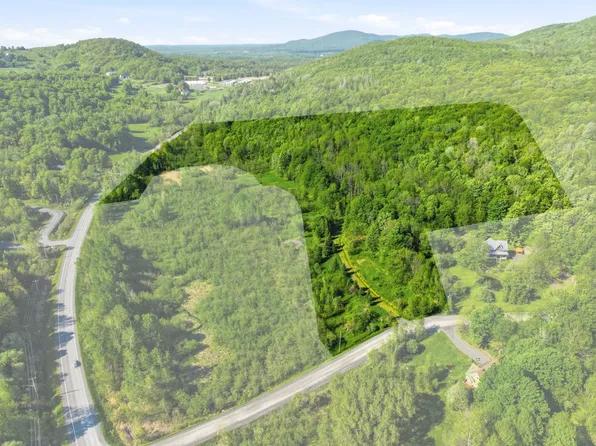 Rue Dunn, Bromont, QC J2L 3M2