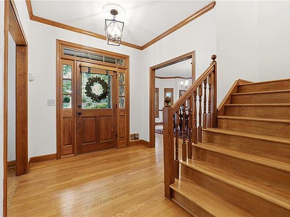 5th image of 2847 Saddlebrook Way NW