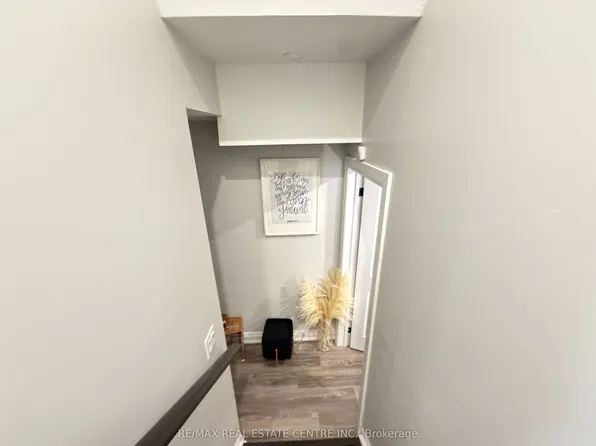 1192 Stag Holw, Oakville, ON
