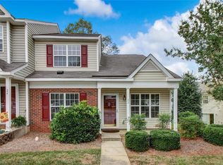 22 Raelans Cir, Greensboro, NC 27407